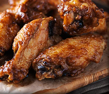 Sticky glazed chicken wings